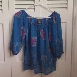 Cropped Fei Breeze Shirt